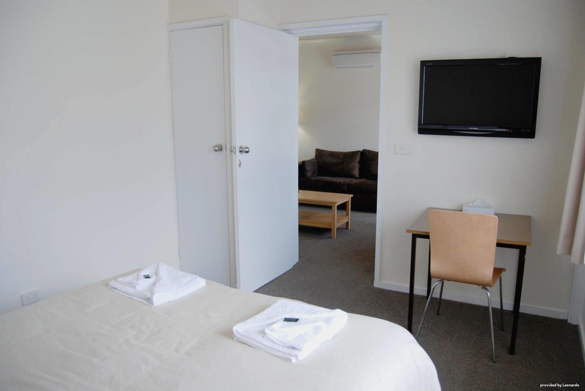Best Western Governor Gipps Motor Inn トララルゴン エクステリア 写真